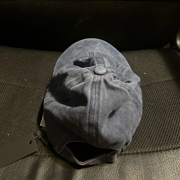 Stone Island Hat - Picture 2 of 3